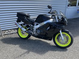 CBR 900RR SC28 am MFK