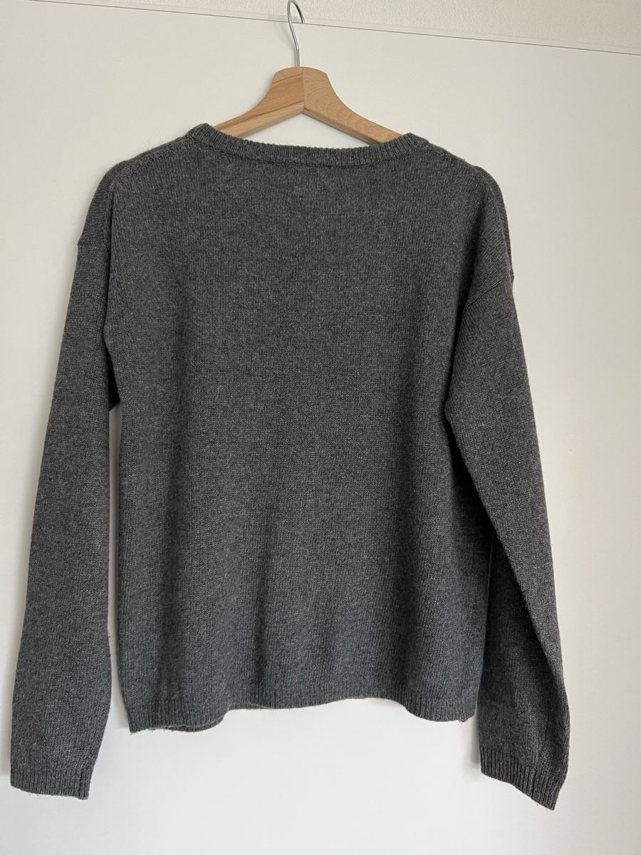 Massimo Dutti Maglioni & Felpe: Pull Gris Massimo Dutti avec Motif Floral. – Usato da Morges venduto da Igp10 2