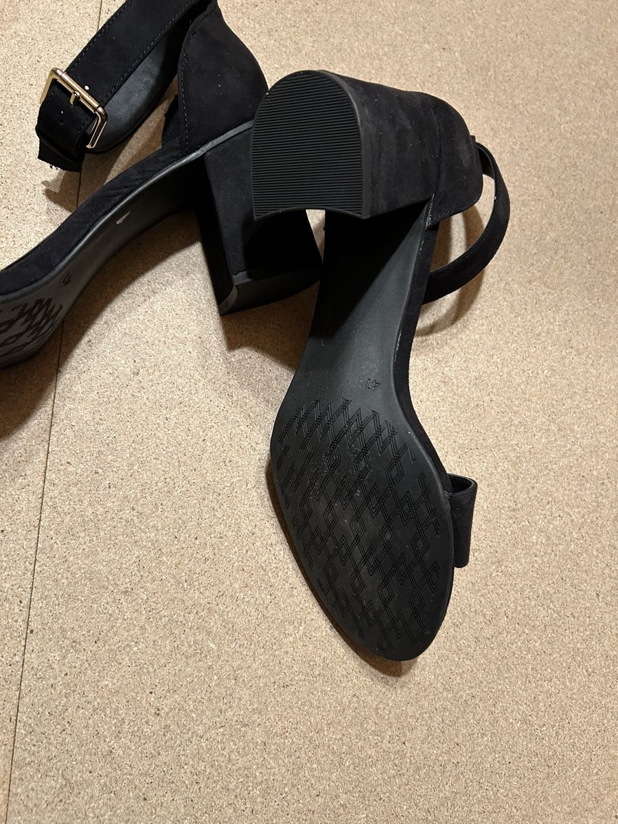 Graceland Damenschuhe: Sandales à talons noires taille 41 – Neu (gemäss Beschreibung) aus Vuisternens devant Romont von cavalier84 1