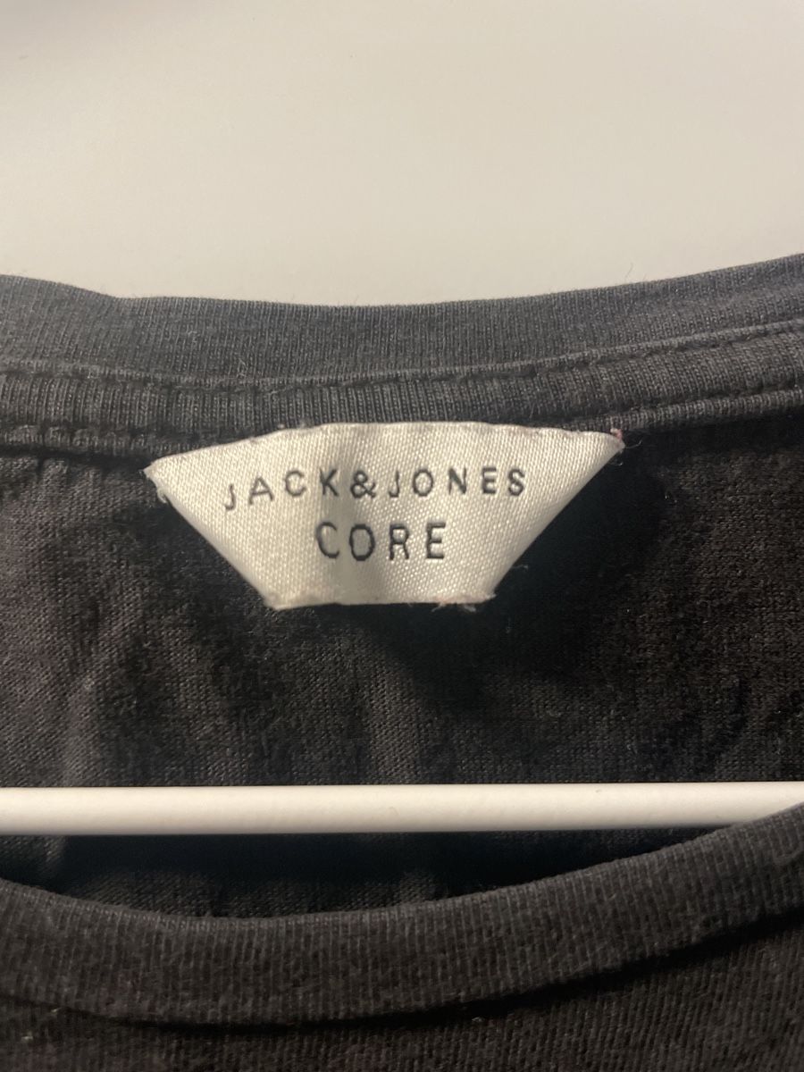 Jack & Jones T-Shirts: Jack&Jones Core T-Shirt Gr. M schwarz – Gebraucht aus Arbon von llaauraa 2