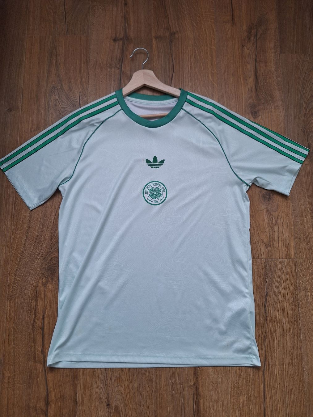 Adidas Maillots de corps & Pantalons:  Celtic Glasgow Trikot – D'occasion à Bretzwil par zuger12