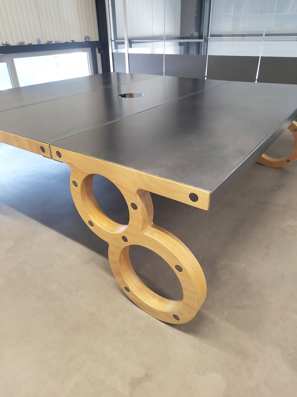 Scrivanie: TABLE DE BUREAU DESIGN – PIÈCE UNIQUE – Usato da Sion venduto da von_962s 3
