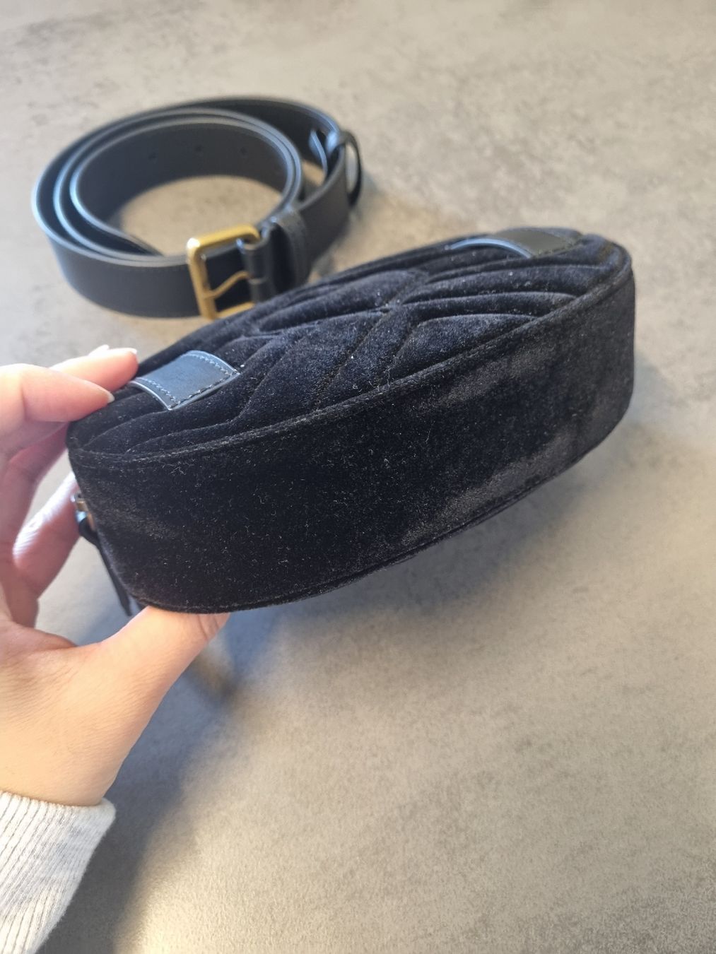 Gucci Borse da donna: Gucci Gürteltasche Marmont Samt Schwarz – Usato da Horw venduto da sra_wt8j 2