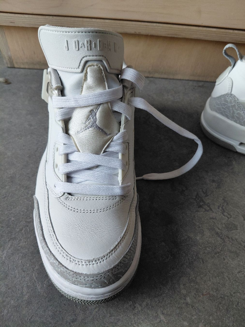 Jordan Scarpe da uomo: Jordan 41 – Nuovo (secondo la descrizione) da Thun venduto da anj_92nm 2