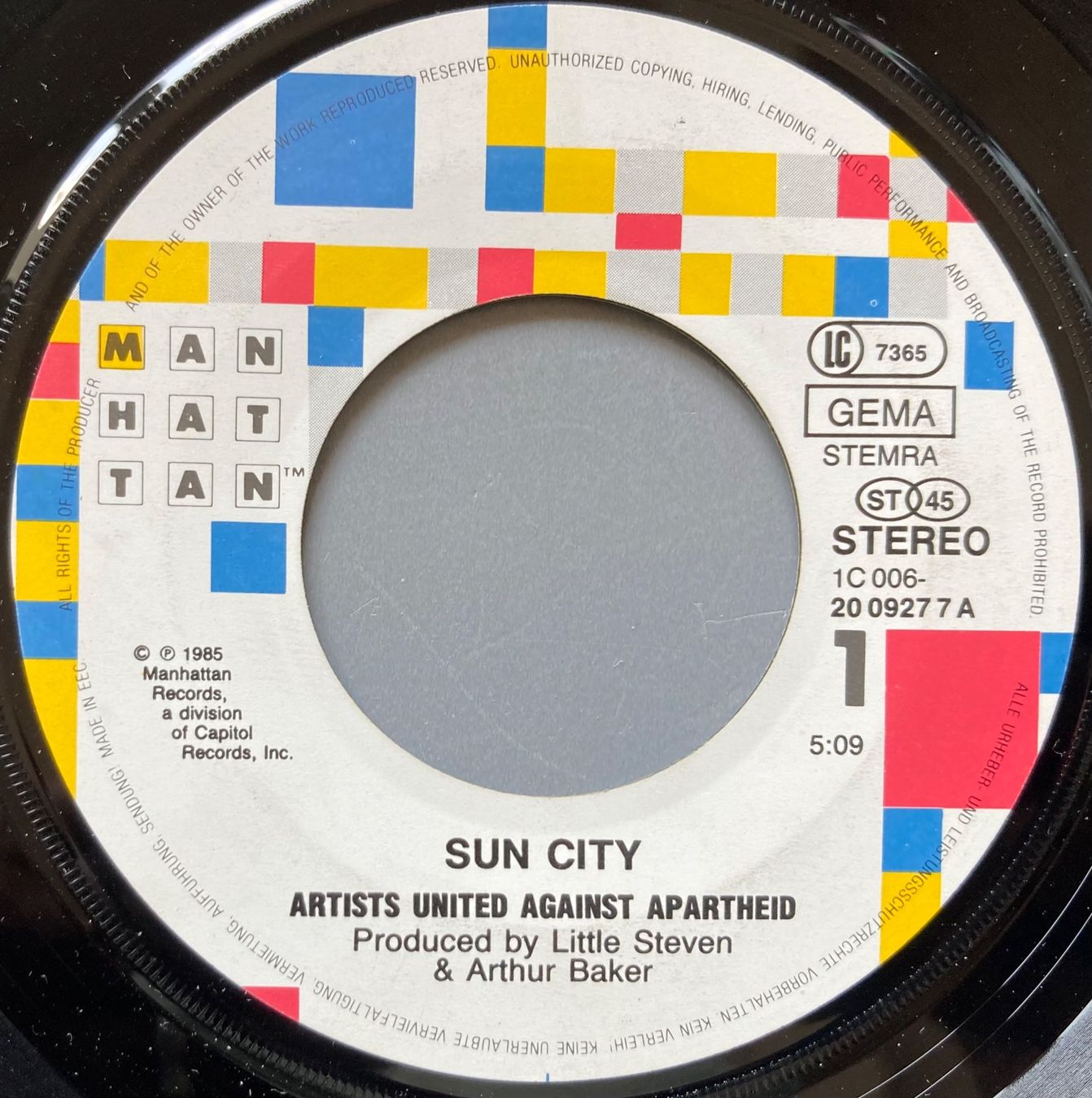 Dischi in vinile: ARTISTS UNITED AGAINST APARTHEID - SUN CITY – Usato da Poliez-Pittet venduto da Newtown-Records 2