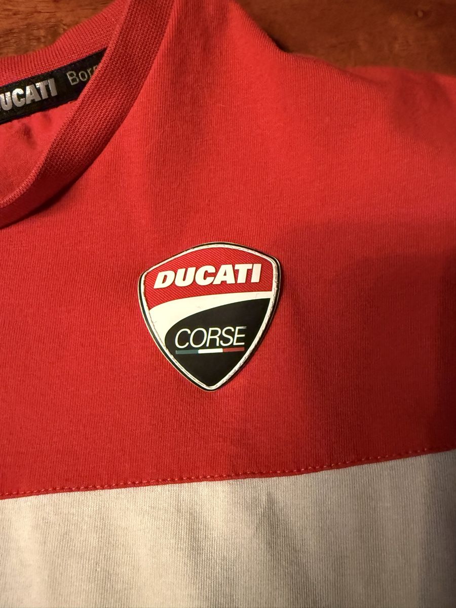 T-shirt: Ducati Borgo Panigale T-Shirt – Usato da Niederbipp venduto da Tiffany1771 2