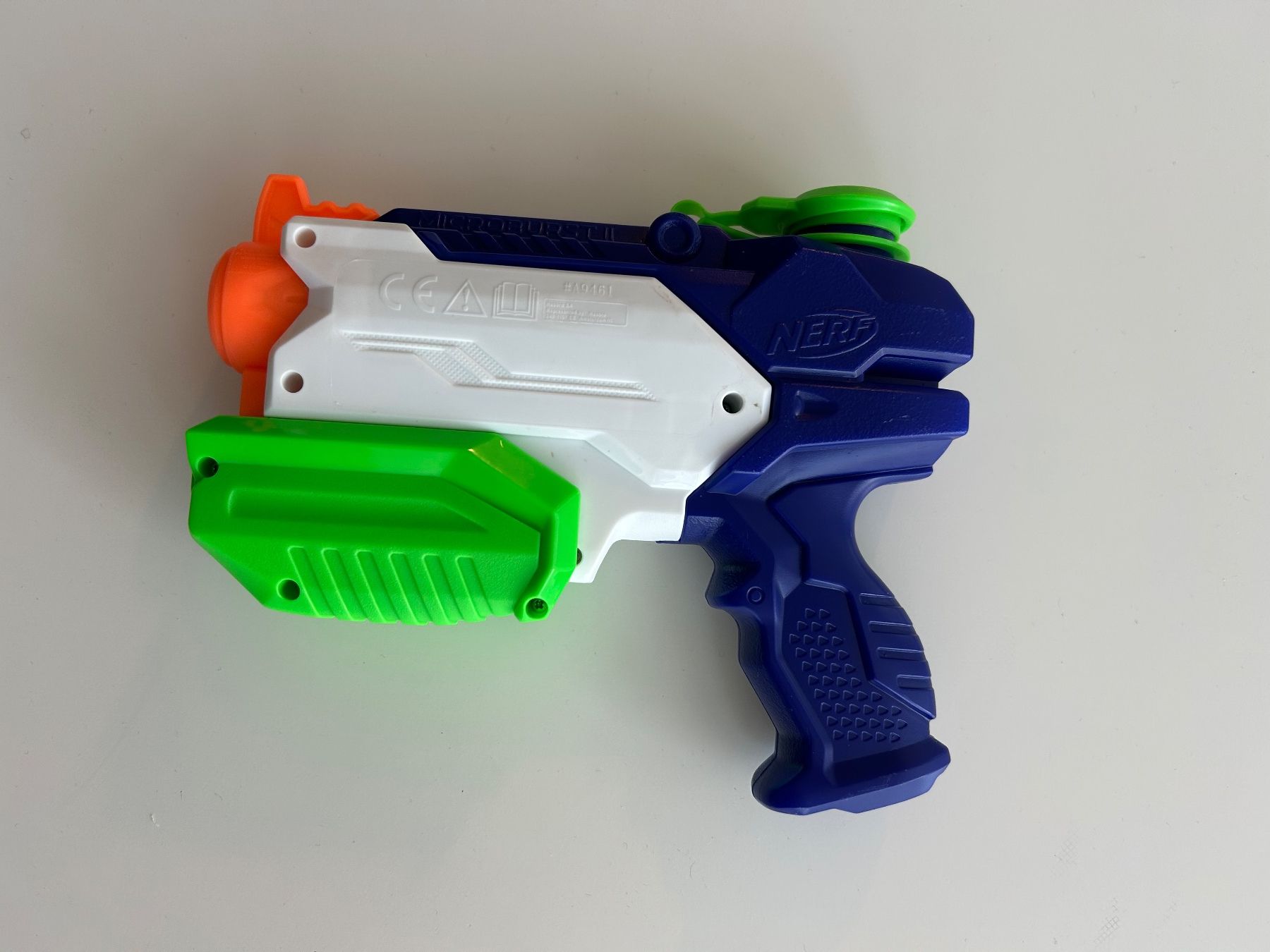 Nerf Giocattoli: Nerf Super Soaker Microburst 2 – Usato da Zürich venduto da steph27030