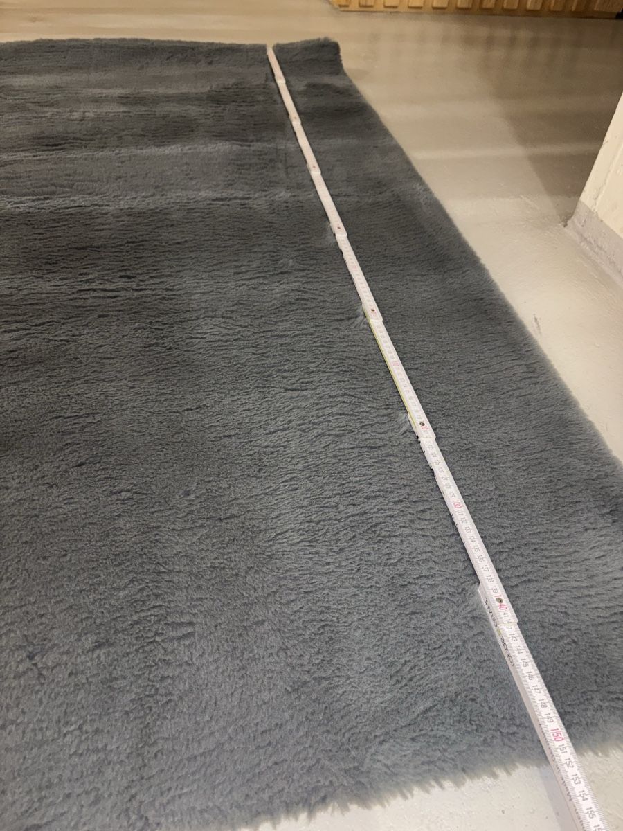 Conforama Tapis: Teppich - sehr flauschig – Neuf (Voir description) à Recherswil par jae_cfb6