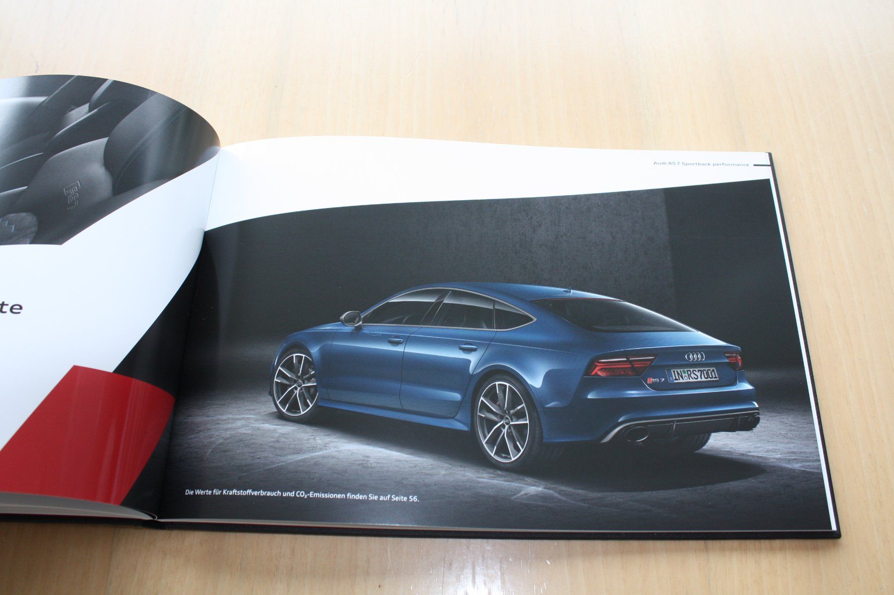 Audi Dokumente: Audi RS7 Hardcover Prestige Prospekt 4/2016 – Gebraucht aus Wikon von erwin400 7