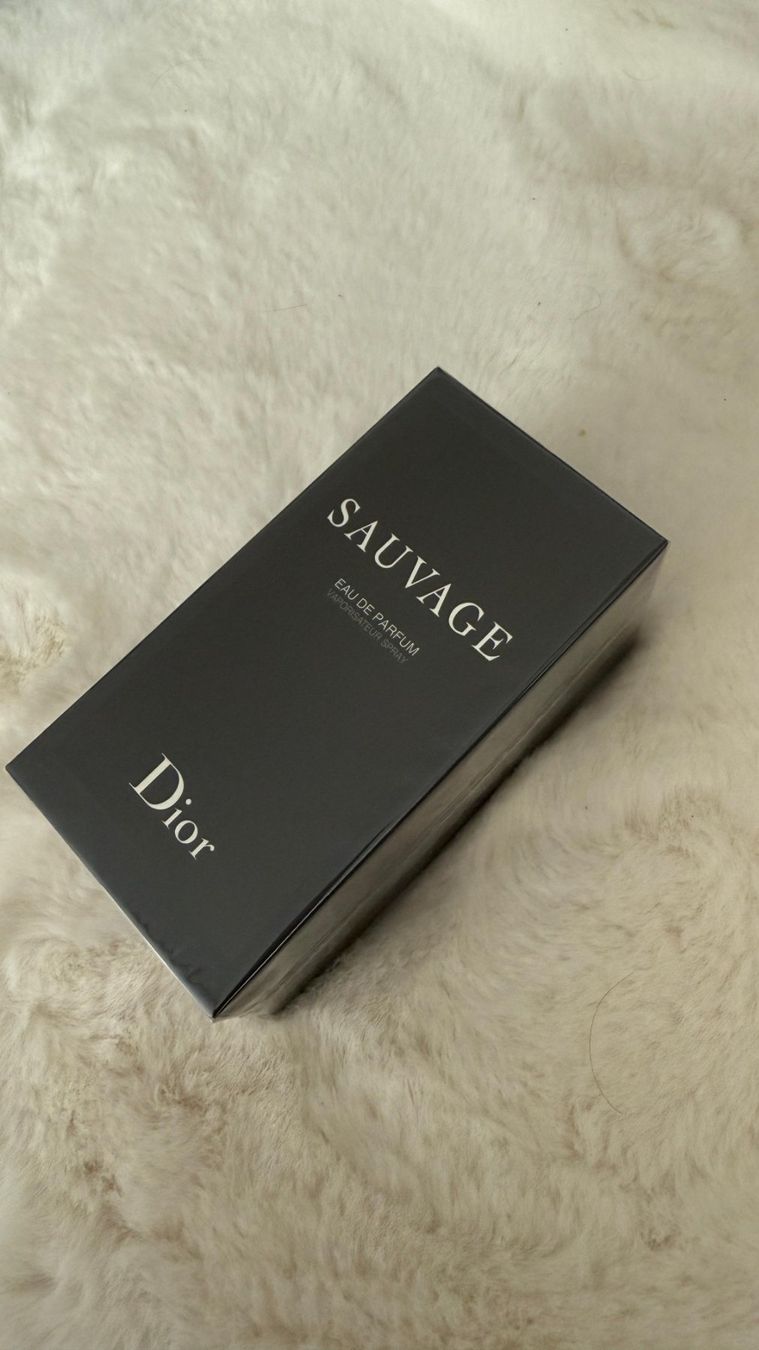 Dior Profumi & Eau de Toilette: Dior Sauvage Eau de Parfum 100ml – Nuovo e nell'imballaggio originale da Zürich venduto da dus_gln9