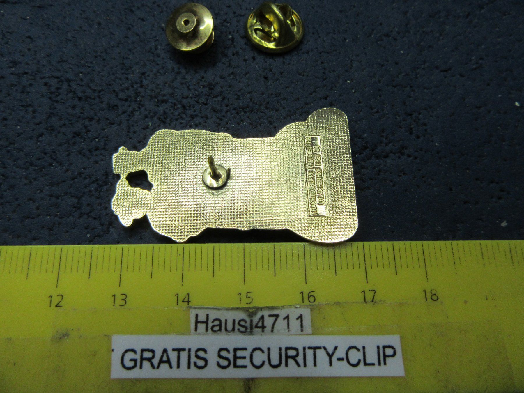 Swiss Placchette & Badge: GOTTHELFTRACHTEN-PAAR PIN GROSSS – Usato da Ettingen venduto da Hausi4711 1