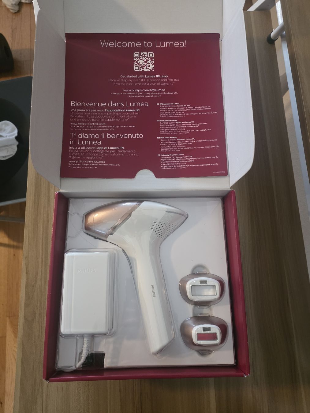 Philips Epiliergeräte: IPL Philips Lumea 9000 – Gebraucht aus Zürich von VeMaKe29 2