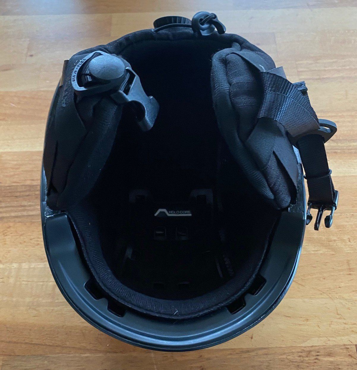 Atomic Caschi: Atomic Skihelm Grösse XXS Schwarz Top Zustand – Usato da Appenzell venduto da sputnik84 4