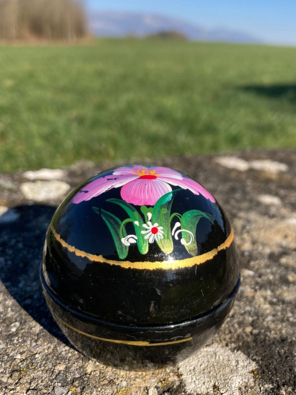 Tutte le decorazioni: Schwarzlackdose Schmuckdöschen Ringdöschen Dose handbemalt – Usato da Subingen venduto da ArtBead 2