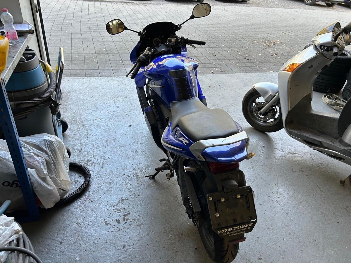 Yamaha Strada: Yamaha TZR50R – Difettoso da Haldenstein venduto da albert94 2