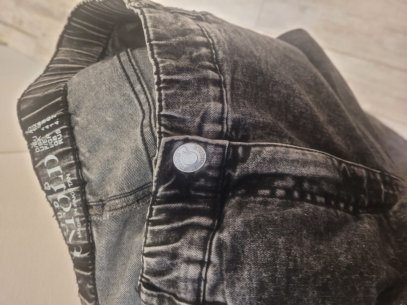 Ulla Popken Jeans: jeans 42 ULLA POPKEN – Usato da Giubiasco venduto da A.B00 3