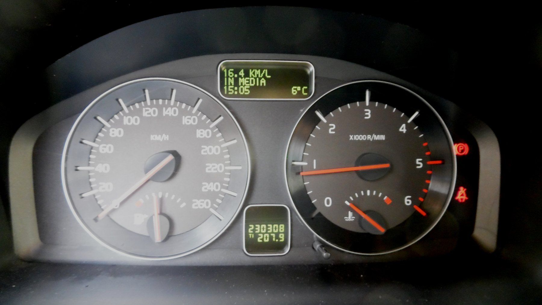 Volvo Automobili: Volvo C30 1.6 Diesel – Usato da Spreitenbach venduto da han_9jsj 6