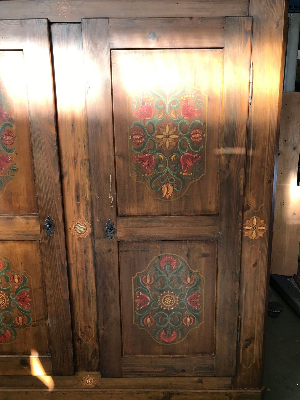 Armadi: Bauernschrank – Usato da Bern venduto da kaefer555 2
