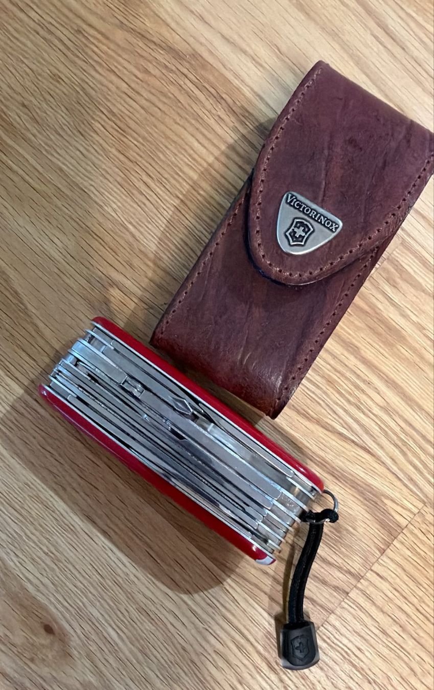 Victorinox Coltelli tascabile: VICTORINOX SACKMESSER MIT ETUI – Nuovo (secondo la descrizione) da Zürich venduto da Frei-Occasionen 6
