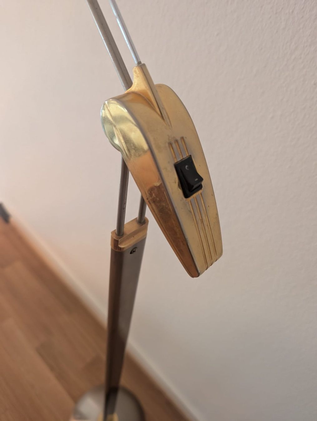 Lampen: Alte Ständerlampe – Gebraucht aus Basel von N014 3
