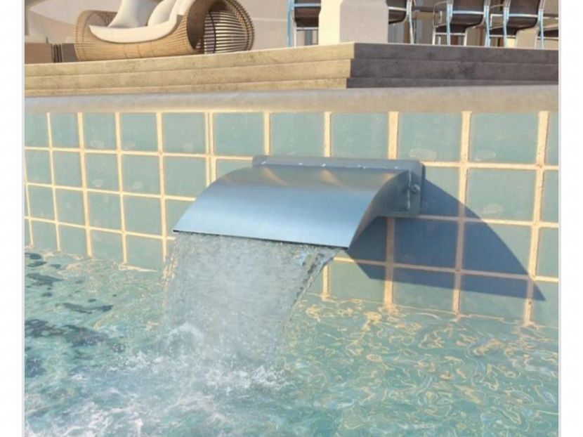 Piscine: Pool-Wasserfall Edelstahl 30x9x26 cm Silbern – Nuovo e nell'imballaggio originale da Zollikofen venduto da Taximan89