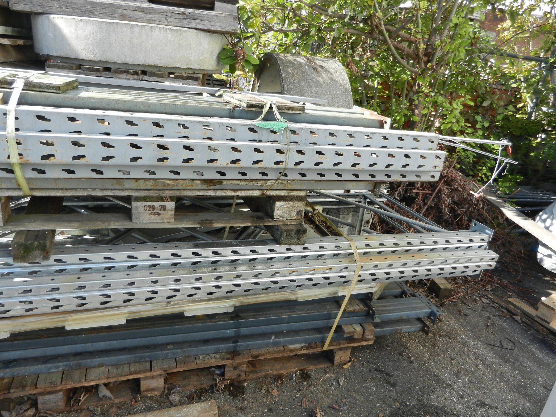 Scaffali: Paletten Regal, Gestell 2 Stk. – Usato da Roggliswil venduto da LumagAG 4