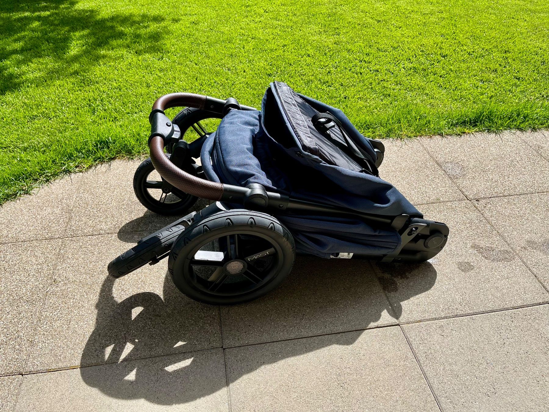 Carrozzine: MAST M.4x Kinderwagen Buggy - Blueberry – Usato da Einsiedeln venduto da Rewe6 8