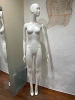 Schaufensterpuppe