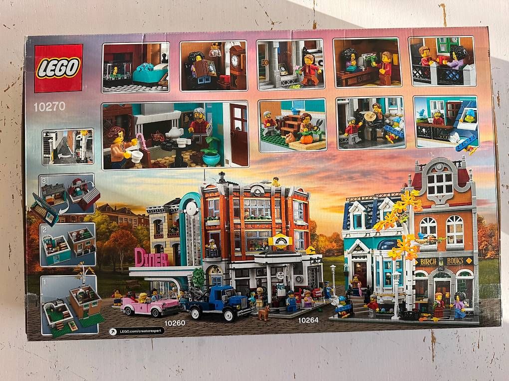 Lego Kit di costruzioni: Lego Creator Buchhandlung Set 10270 – Usato da Meilen venduto da jen_jw26 1