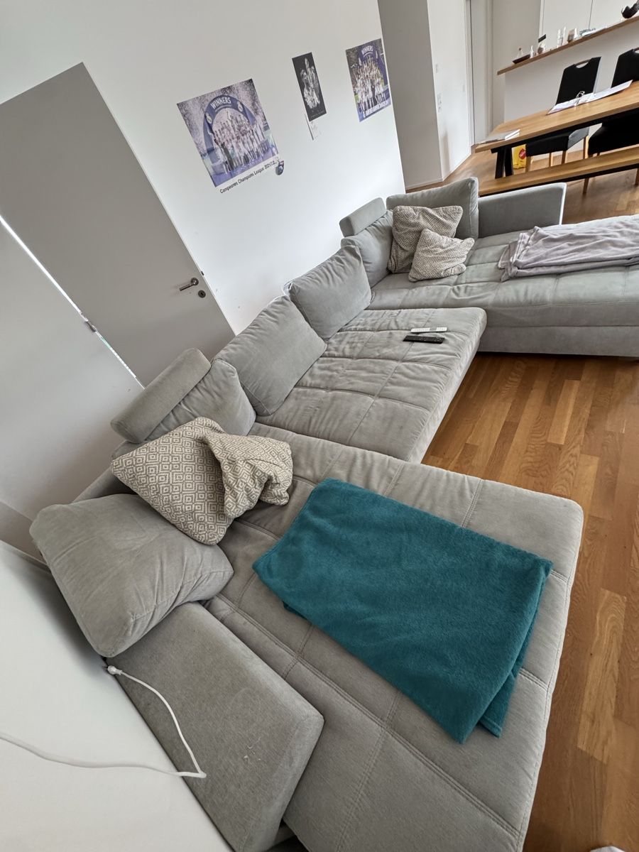Divani: Wohndlandschaft Versailles – Usato da netstal venduto da pascalx98