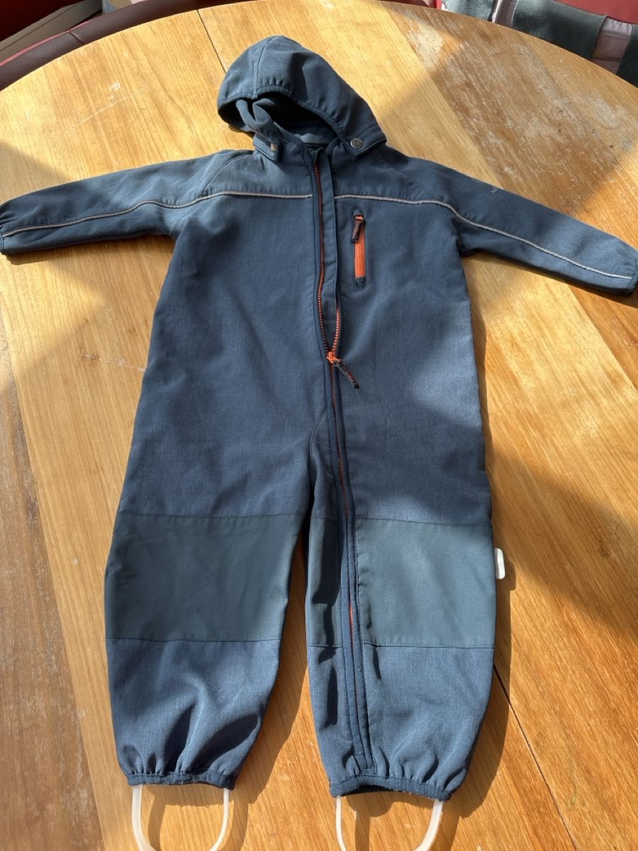 Pomp de Lux Completi: PomPdeLux Softshell Overall Gr. 86/92 - Top Zustand! – Usato da Allschwil venduto da HansHefekranz