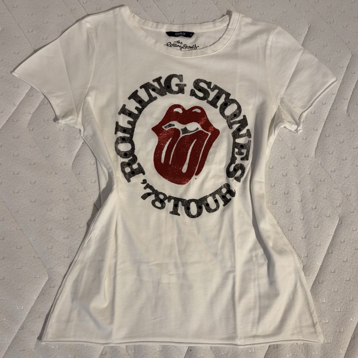 Only T-Shirts: Weisses Rolling Stones T-Shirt – Neu (gemäss Beschreibung) aus Brünisried von Livtsukki2ndHand 1