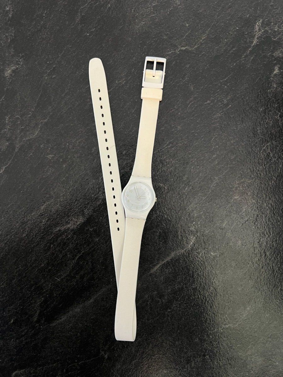 Swatch Montres: Swatch Irony Double Wrap Strap white – D'occasion à Muri b. Bern par michellew23