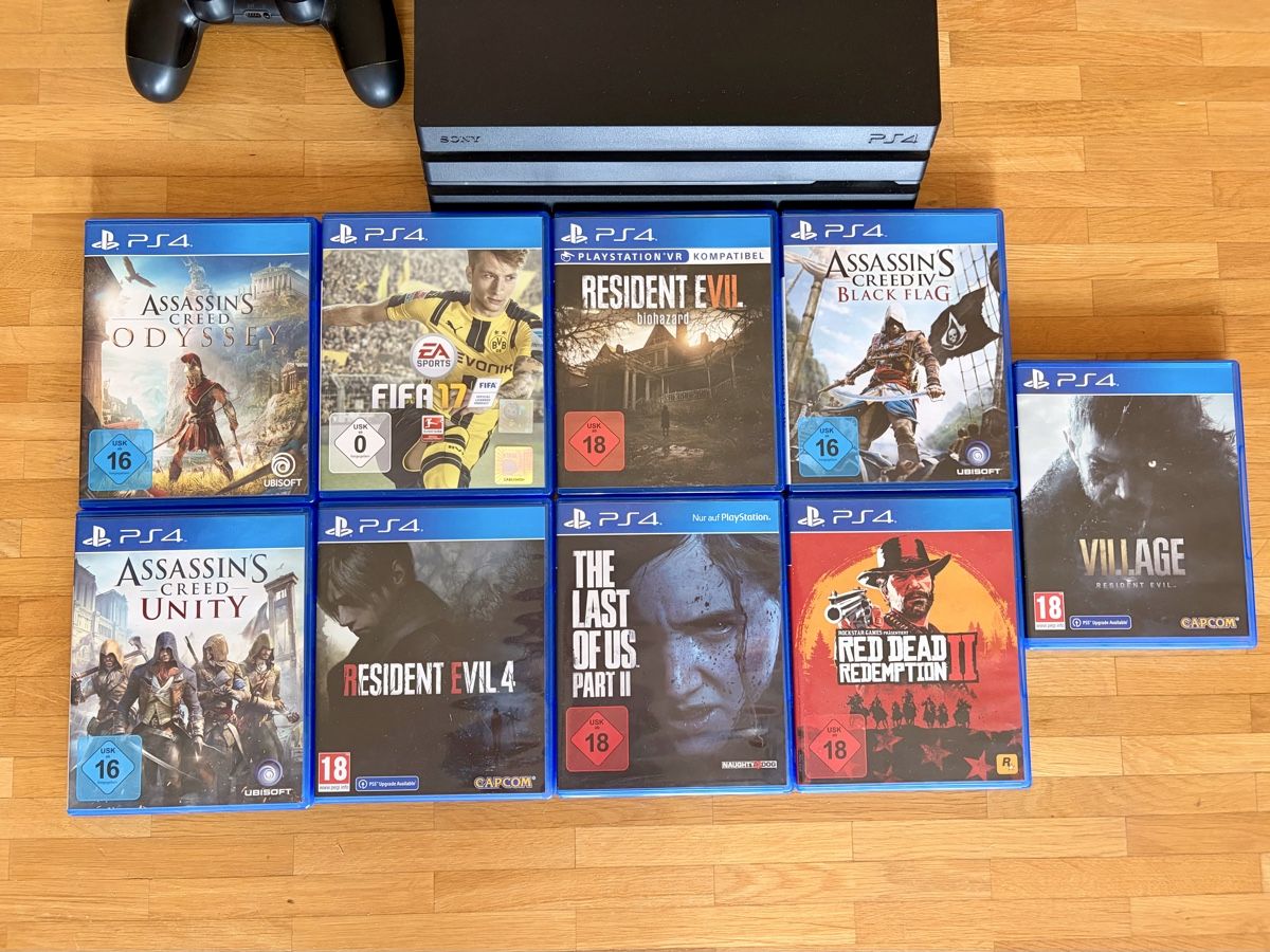 Sony Consoles: PS4 Konsole mit 9 Spielen und Controller – D'occasion à Rheinau par mar_qtz8 1