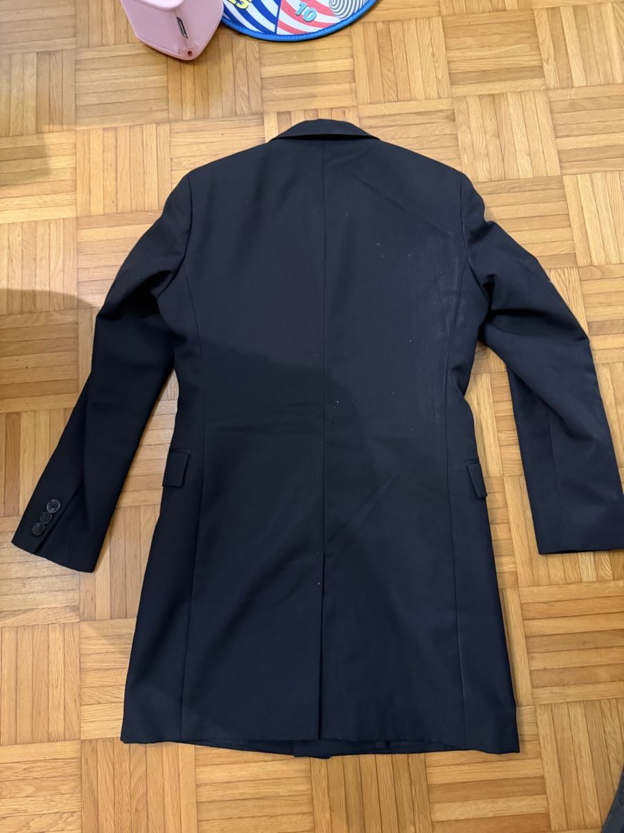 Hugo Boss Completi: Schwarzer Blazer von Hugo Boss Grösse 52 – Usato da Suhr venduto da Oppel 1