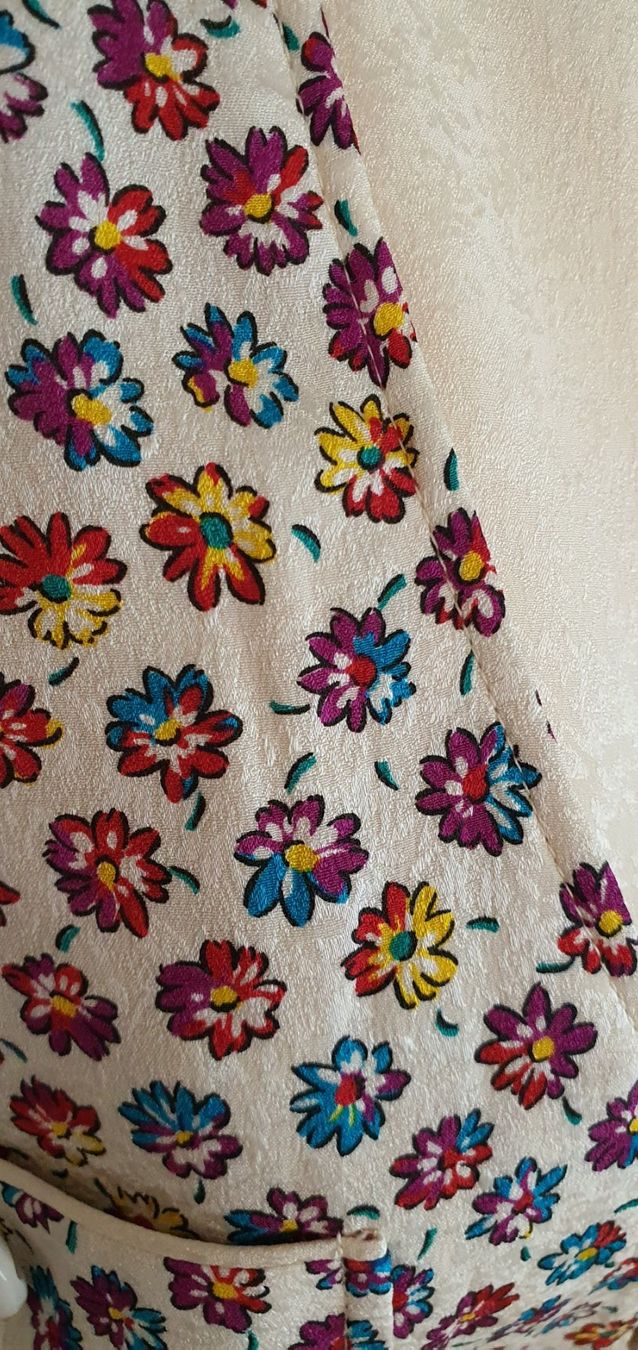Valentino Kleider: Valentino Boutique Seidenkleid – Gebraucht aus Basel von Kristal4 6