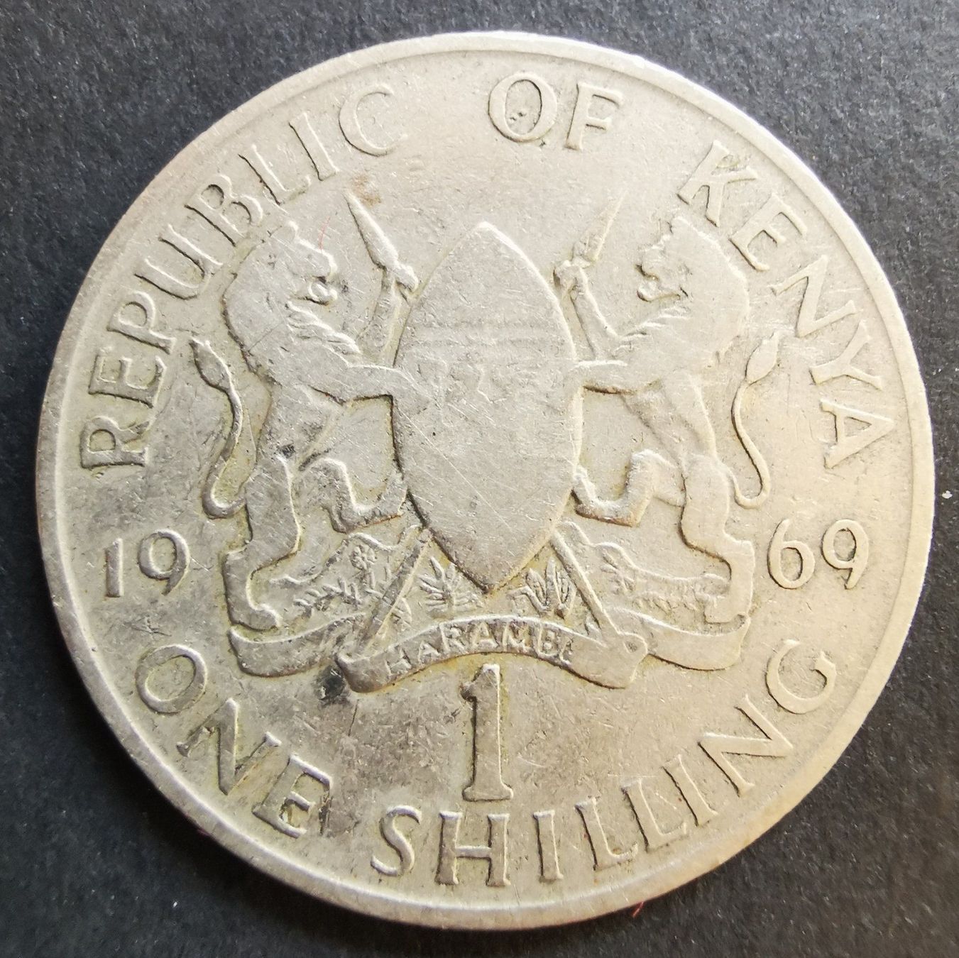 Tutti le monete: P51 Kenya 1 Shilling 1969 – Usato da Cousset venduto da Patricio77 1