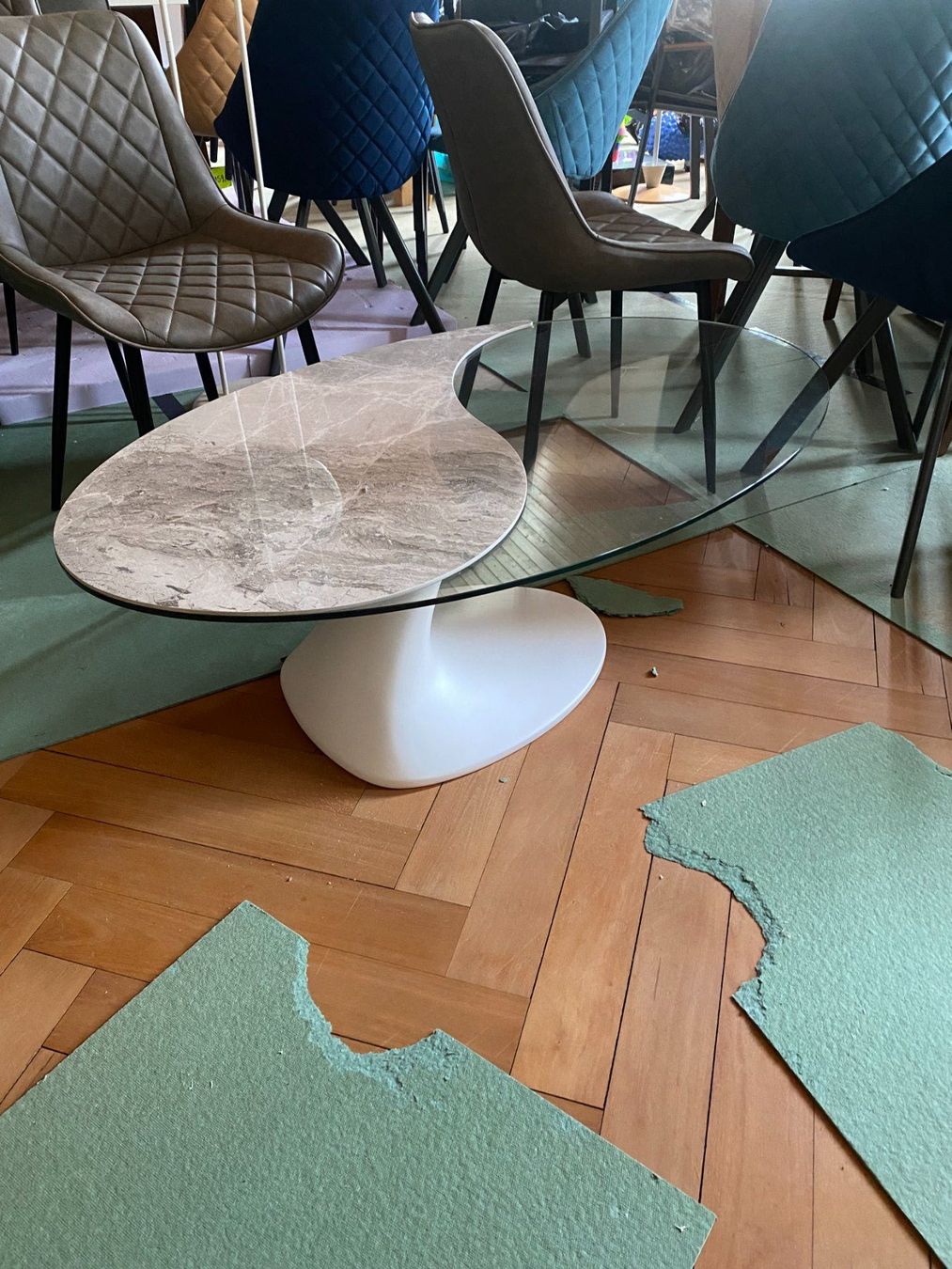 Tavoli: Designer Salontisch - Marmoropti & Glas/Modern / NEU – Nuovo (secondo la descrizione) da Liestal venduto da dev_qcm9