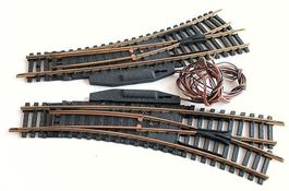 Fleischmann H0 #6047 Bogenweichenpaar, elektr. Profil 2,7 mm