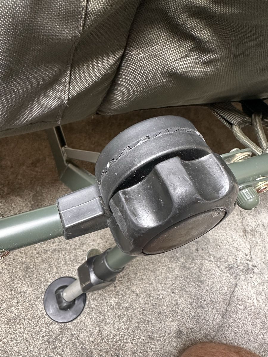 Stühle: JRC Stealth Excel Carp Bedchair – Gebraucht aus Allschwil von MB4123 3