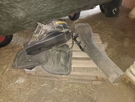 Grasfangkorb zu JohnDeere Zero turn Mäher