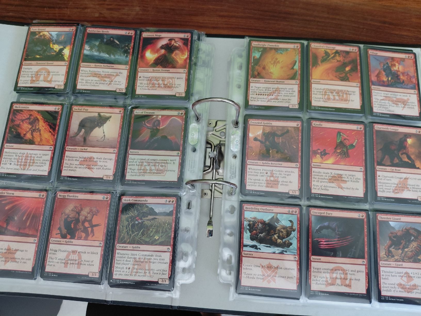 Magic The Gathering Carte collezionabili: Mtg Ordner voll mit M25 – Usato da Kehrsatz venduto da Jadeeeee 5