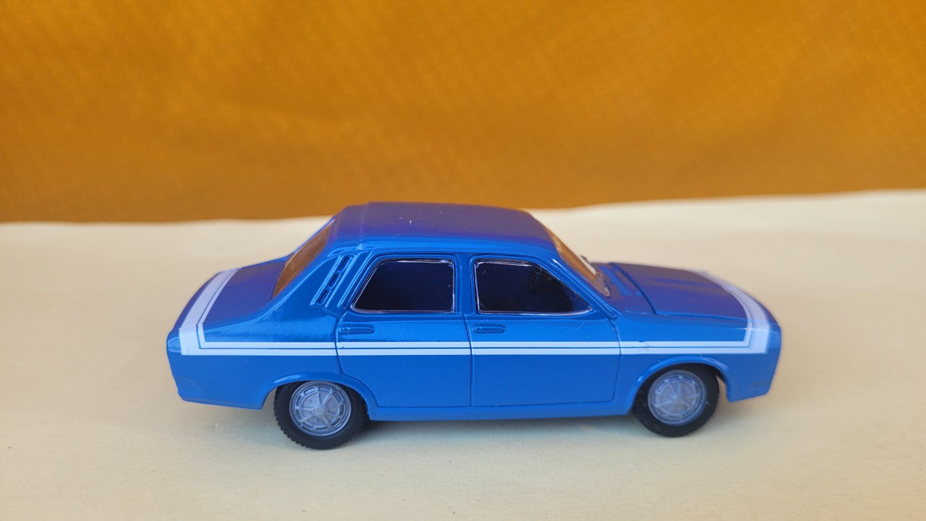 Renault Modellini d'auto: Renault 12 Gordini Norev1:43 – Usato da Domdidier venduto da Bimbo57