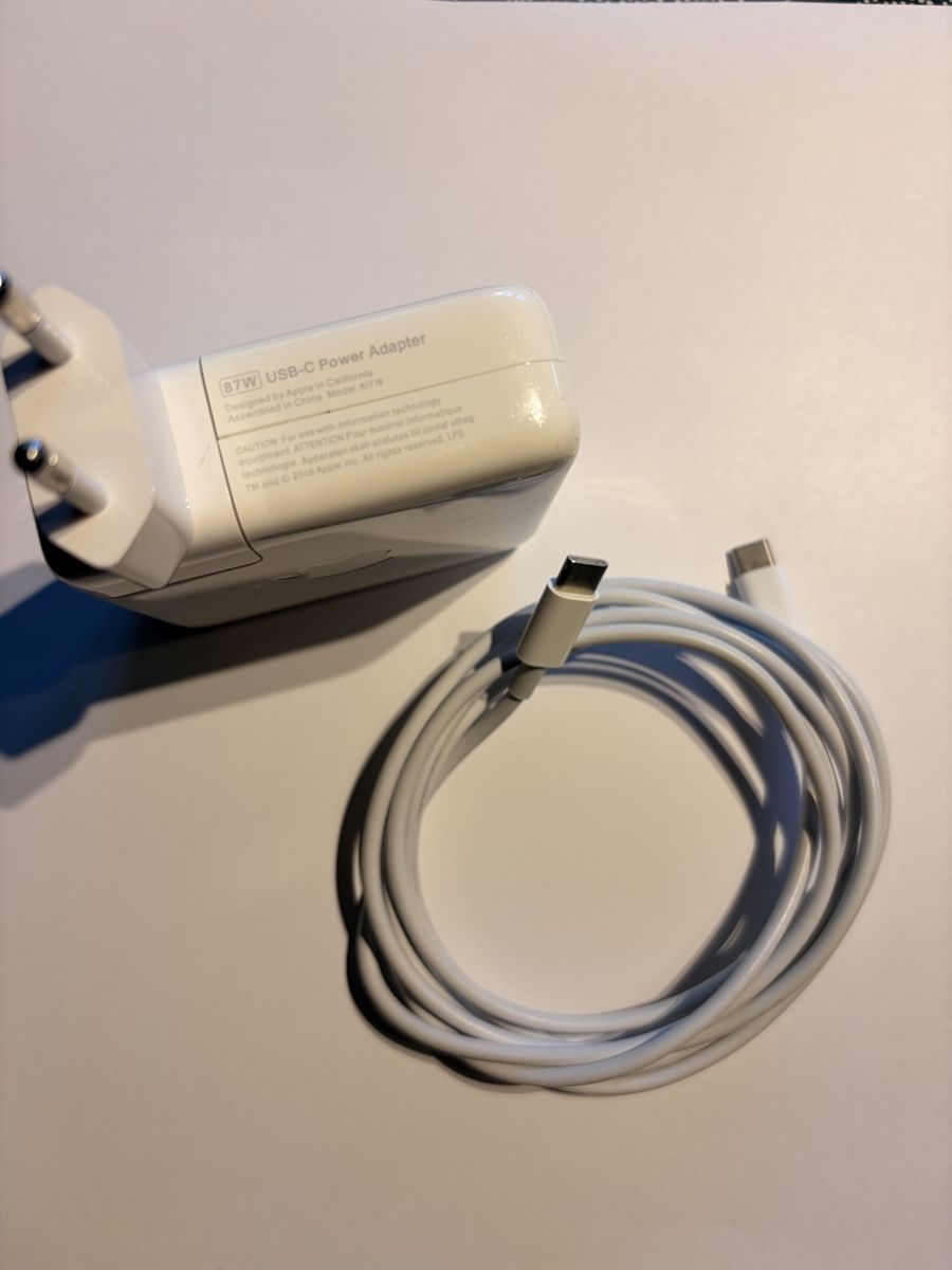 Apple Ladegerät: Apple 87W USB-C Power Adapter + Cable - Excellent Deal! – Gebraucht aus Lützelflüh-Goldbach von Blink840 1