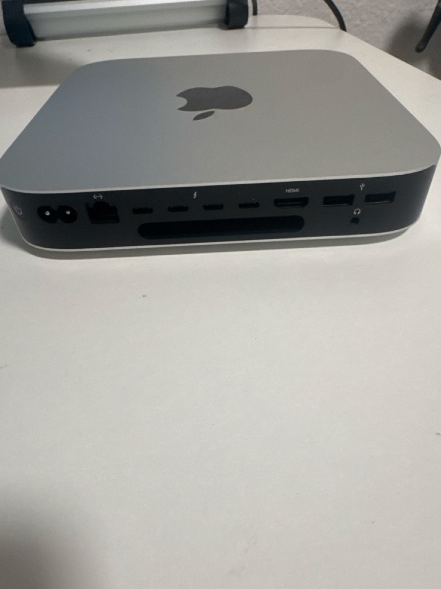 Apple PCs: Apple Mac Mini, M2 Pro, 10-Core CPU und 16-Core GPU – Gebraucht aus Lenzburg von erned 2