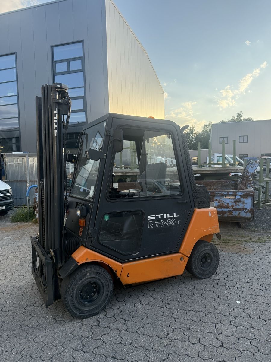 Gabelstapler & Hubwagen: Still R70-30 Gabelstapler  – Gebraucht aus Eichberg von Weder236 1