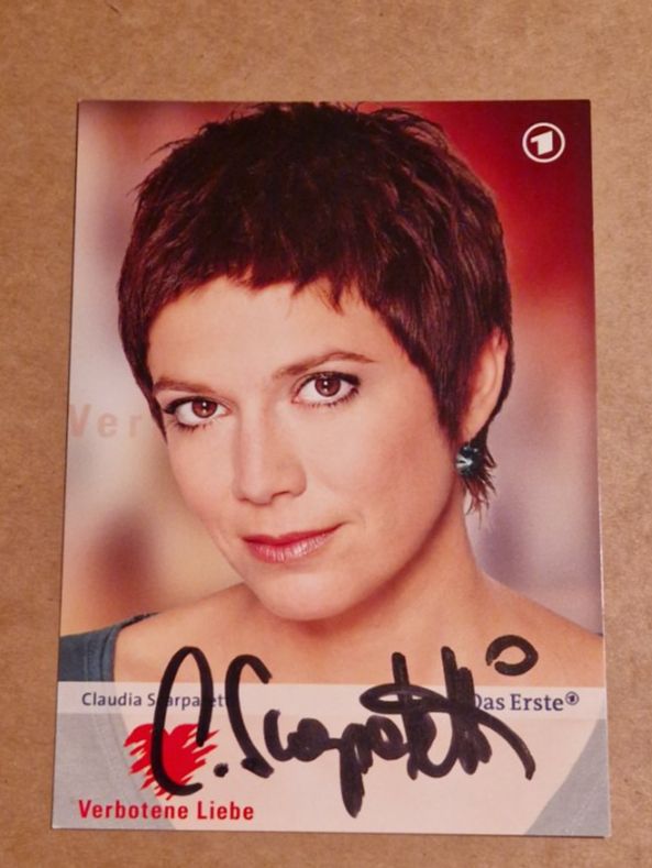 Autografi: Claudia Scarpatetti - handsigniert – Usato da Menziken venduto da Autogramme
