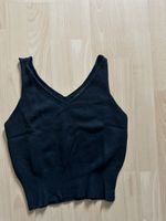 Top noir classique, idéal pour l'été - Taille S/M