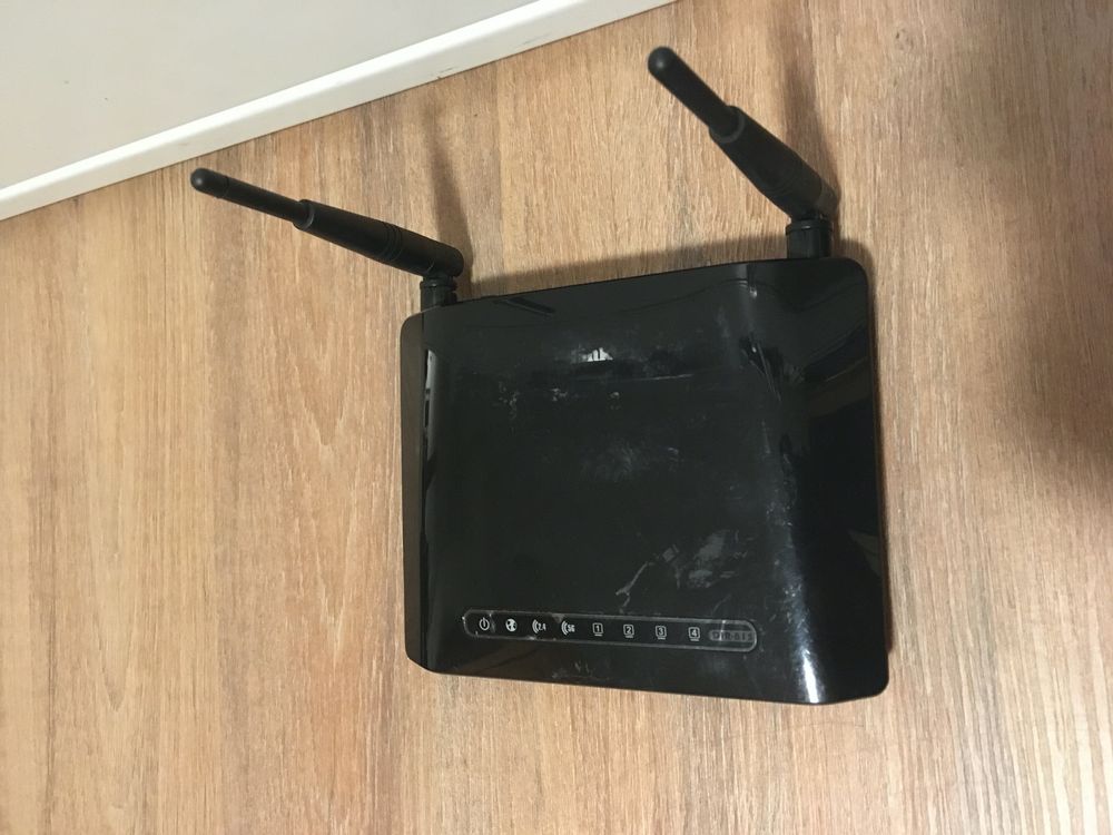 D-Link DIR-815 WLAN Router (Gebraucht) in Fräschels für CHF 1 – mit ...