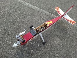 Rumf von RC Flugzeug Flug-Modell Calmatorot mit OS Motor